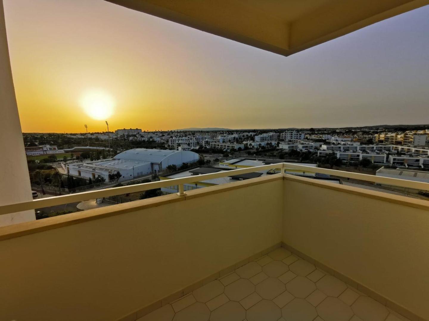 The Albufeira Concierge - Pool & Sunset Balconies Lejlighed Eksteriør billede